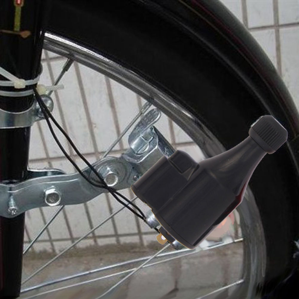 طقم إضاءة دراجة يعمل بالاحتكاك - مراجعة Cycling Gear Essentials وسعره